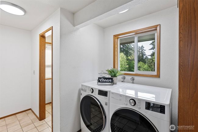 6819 Cliff Ave Sw, House other with 2 bedrooms, 4 bathrooms and 7 parking in Longbranch WA | Image 15