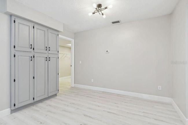 18504 Putters Pl, House other with 3 bedrooms, 2 bathrooms and null parking in TAMPA FL | Image 9