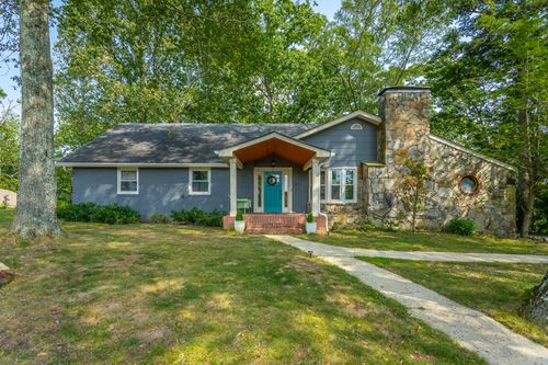 105 Mountain Ct, Signal Mountain, TN, 37377-1880 | Card Image