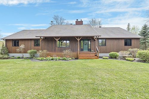 7645 Settler'S Way, North Gower, ON, K0A2T0 | Card Image