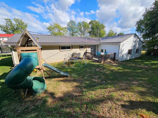 100 S John Poindexter St, House other with 4 bedrooms, 2 bathrooms and null parking in Odon IN | Image 4
