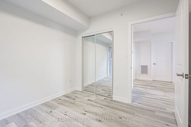 401 - 1475 Whites Rd, Condo with 2 bedrooms, 2 bathrooms and null parking in Pickering ON | Image 8