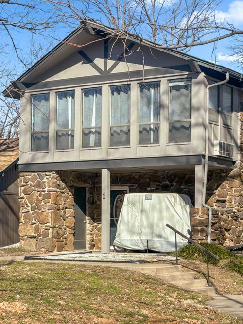 1 Fort Scott Ln, Monkey Island, OK, 74331-8171 | Card Image