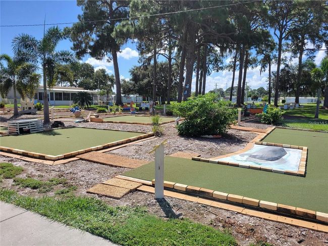 Miniature Golf | Image 8