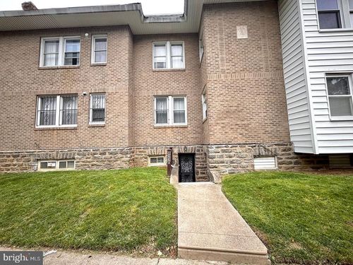 bsmt-822 69th Ave, PHILADELPHIA, PA, 19126-2923 | Card Image