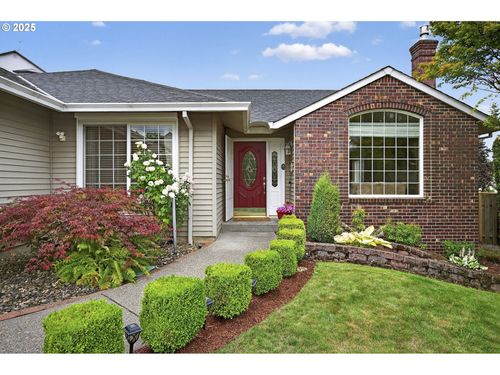 357 Sw 30th Ct, Troutdale, OR, 97060-3144 | Card Image