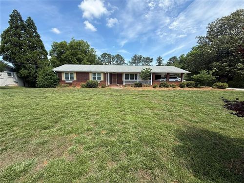 580 Hurt Rd Sw, Smyrna, GA, 30082-2911 | Card Image