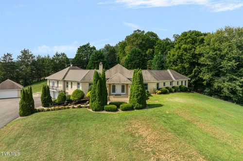 670 Headtown Rd, Jonesborough, TN, 37659-4716 | Card Image