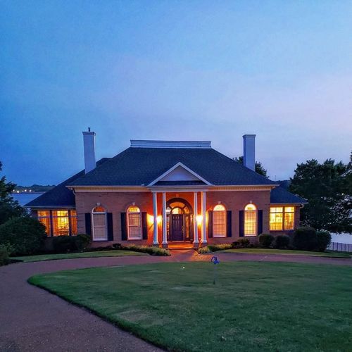 487 Lakeshore Dr, Lexington, TN, 38351-1226 | Card Image