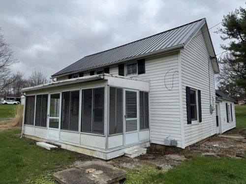 6784 State Route 180, Kingston, OH, 45644-9540 | Card Image