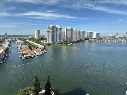 2020-301 174th St, Sunny Isles Beach, FL, 33160-3239 | Card Image