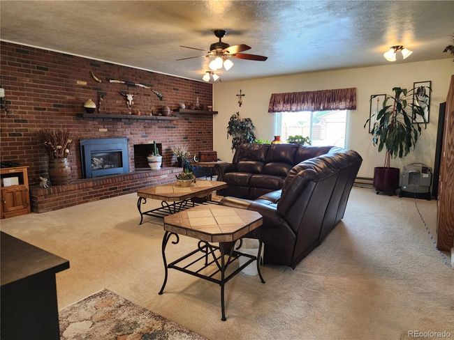 6216 W 75 Th Pl, House other with 3 bedrooms, 2 bathrooms and 2 parking in Arvada CO | Image 6