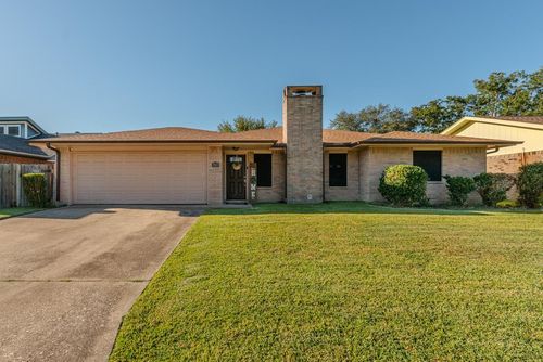 3813 Shadow Bend Ln, Port Arthur, TX, 77642-6816 | Card Image