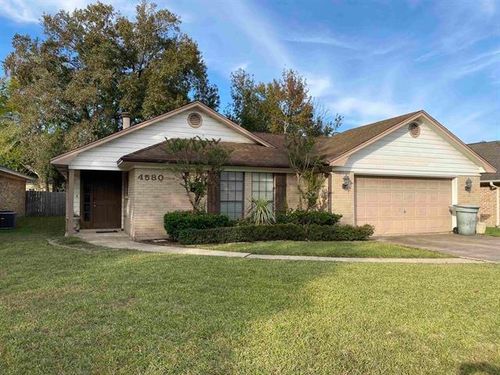 4580 Reagan St, Beaumont, TX, 77706-7464 | Card Image