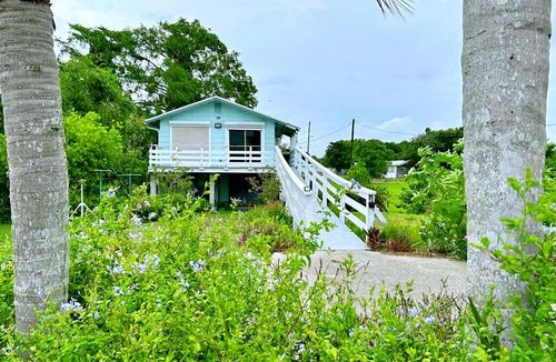 851 Riverside Dr, Moore Haven, FL, 33471 | Card Image