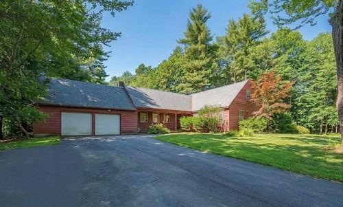 1 Exeter Rd, Kingston, NH, 03848-3109 | Card Image