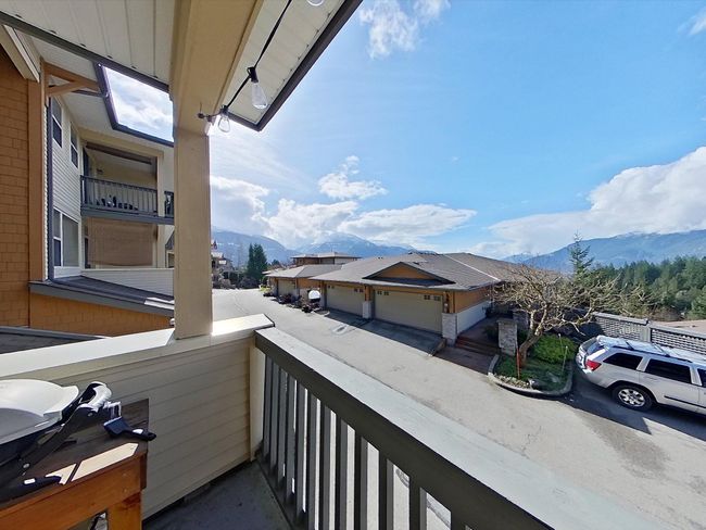 22 - 1026 Glacier View Drive, Townhouse with 3 bedrooms, 2 bathrooms and 2 parking in Squamish BC | Image 9