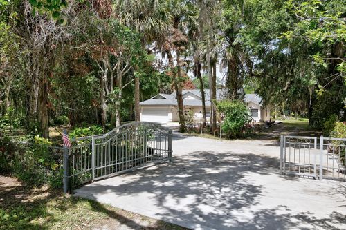 6930 41st St, Vero Beach, FL, 32967-8862 | Card Image