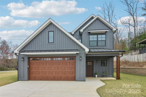 201 Plato Pl, Etowah, NC, 28729-8805 | Card Image