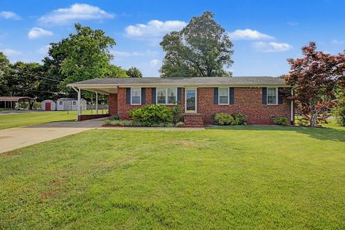 115 Brunson Dr, Pickens, SC, 29671-8246 | Card Image