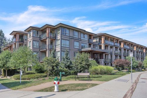 306-3399 Noel Dr, Burnaby, BC, V3J0G8 | Card Image