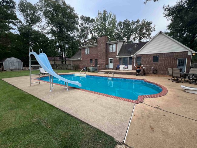 255 Easley Loop, House other with 4 bedrooms, 3 bathrooms and null parking in Savannah TN | Image 4