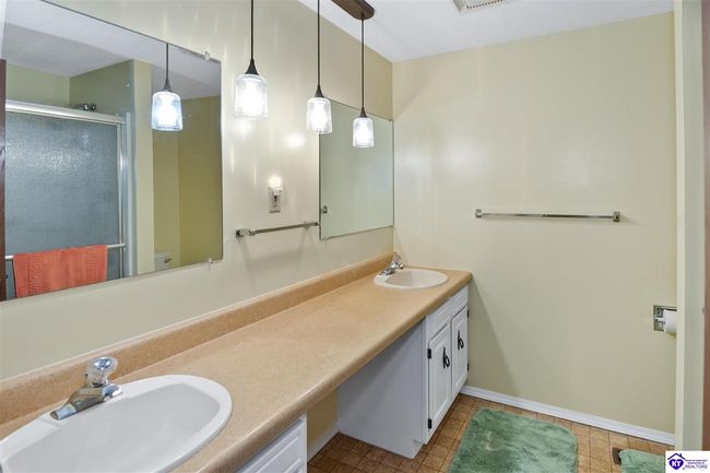 300 Linda Lane, House other with 3 bedrooms, 1 bathrooms and null parking in Elizabethtown KY | Image 15