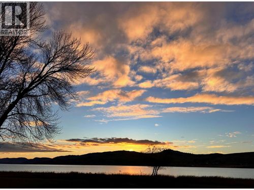 72-8000 Highland Rd, Vernon, BC, V1B3W6 | Card Image