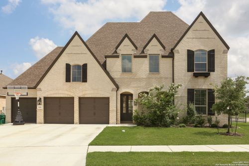 129 Wild Rose Hl, Boerne, TX, 78006-2207 | Card Image