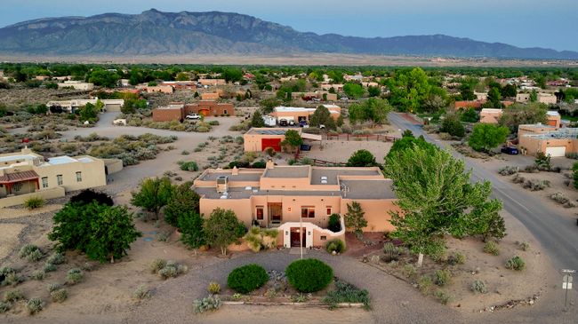 945 Sagebrush Drive, House other with 3 bedrooms, 2 bathrooms and null parking in Corrales NM | Image 3