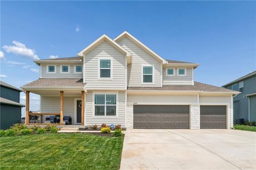 28412 W 161st Ter, Gardner, KS, 66030-4506 | Card Image