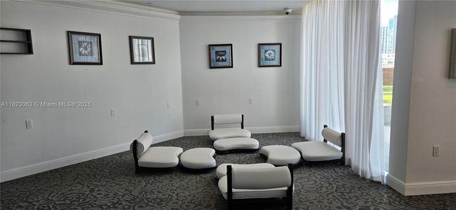 APT-3411 - 350 S Miami Ave, Condo with 1 bedrooms, 1 bathrooms and null parking in Miami FL | Image 16