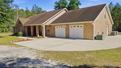 1640 Red Dog Rd, De Leon Springs, FL, 32130-4070 | Card Image