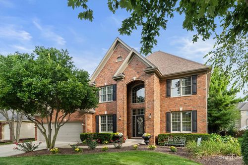 3819 Junebreeze Ln, Naperville, IL, 60564-4208 | Card Image