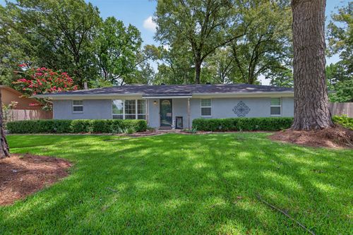 124 Lawrence Dr, Haughton, LA, 71037-7438 | Card Image