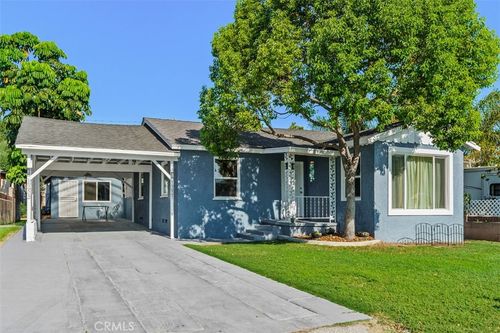 1355 E Olive St, Colton, CA, 92324-2571 | Card Image