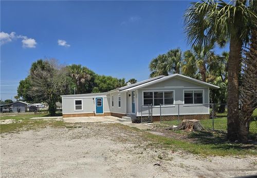 285 Avenue H Nw, Moore Haven, FL, 33471-2403 | Card Image
