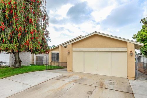 150 Diza Rd, San Ysidro, CA, 92173-1511 | Card Image