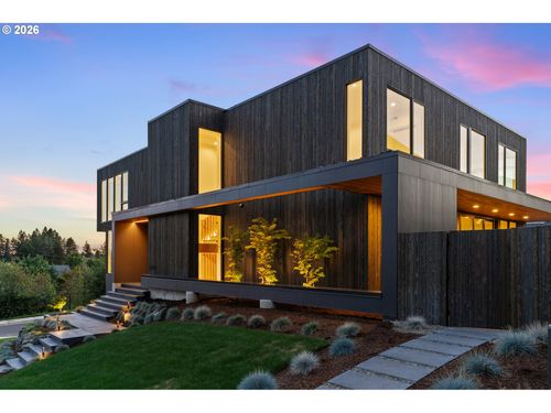 13191 Se Regency View St, Happy Valley, OR, 97086-9310 | Card Image