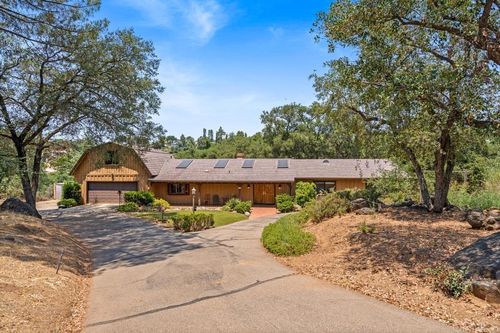 3001 Venadito, Alpine, CA, 91901-3621 | Card Image