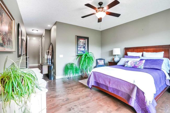 511 Evergreen Circle Sw, House other with 3 bedrooms, 3 bathrooms and 4 parking in Calgary AB | Image 23