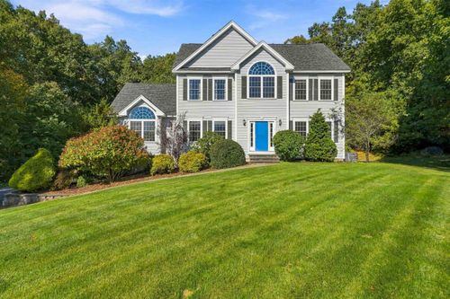 7 Porcupine Road, Windham, NH, 03087 | Card Image