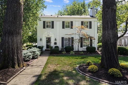 664 Hawbrook Ave, Kirkwood, MO, 63122-4661 | Card Image