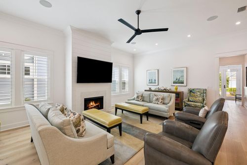 203 E Firethorn Cir, Watersound, FL, 32461-8700 | Card Image
