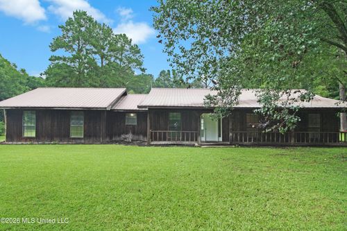 2623 Pleasant Valley Rd Se, Meadville, MS, 39653-8108 | Card Image