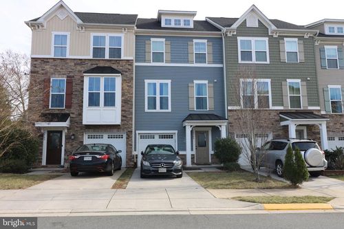 10765 Hinton Way, MANASSAS, VA, 20112-5883 | Card Image