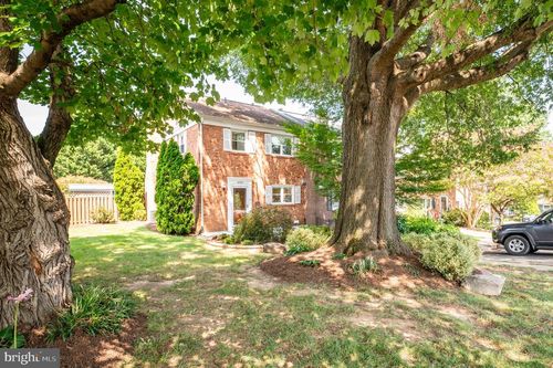 6065 Hardwick Pl, FALLS CHURCH, VA, 22041-2412 | Card Image