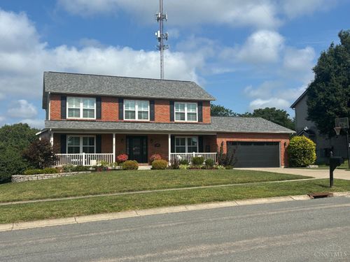 6230 Strathaven Dr, West Chester, OH, 45069-6667 | Card Image
