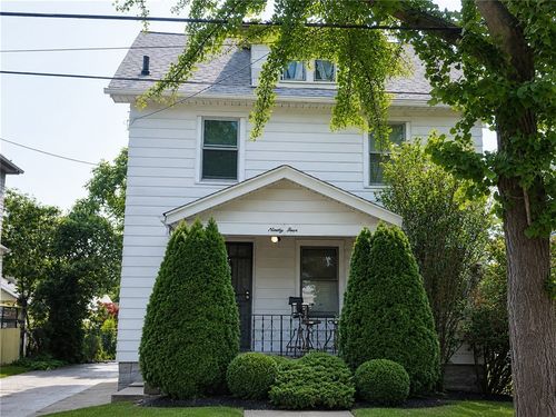 94 Wetmore Park, Rochester, NY, 14606-1422 | Card Image
