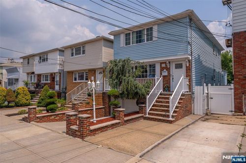 378 Cator Ave, Jersey City, NJ, 07305-2055 | Card Image